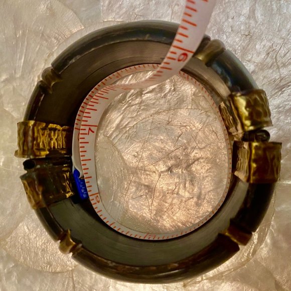 Vintage Bohemian Unique Horn and Hammered Metal Wide Bangle Bracelet - Picture 6 of 6